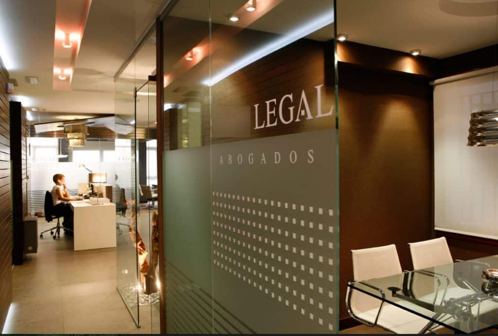 La Mejor Oficina Legal de Abogados Especialistas en Asuntos Legales de Accidentes en Duarte California